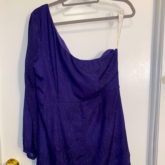 NWT- Charlotte Russe Indigo/Silver One-Shoulder Long Sleeved Dress Size Large - Picture 6 of 8
